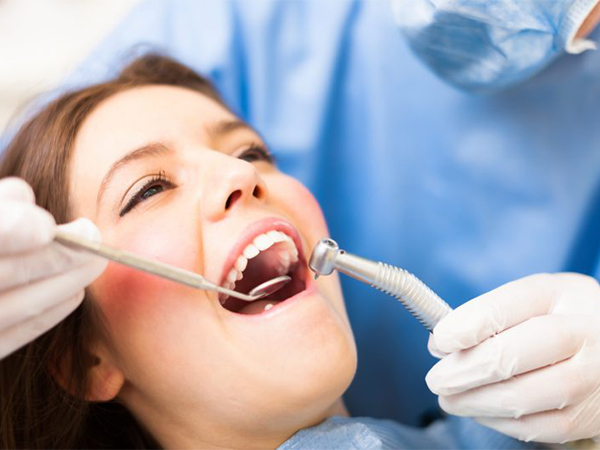 How to choose a brilliant dentist?